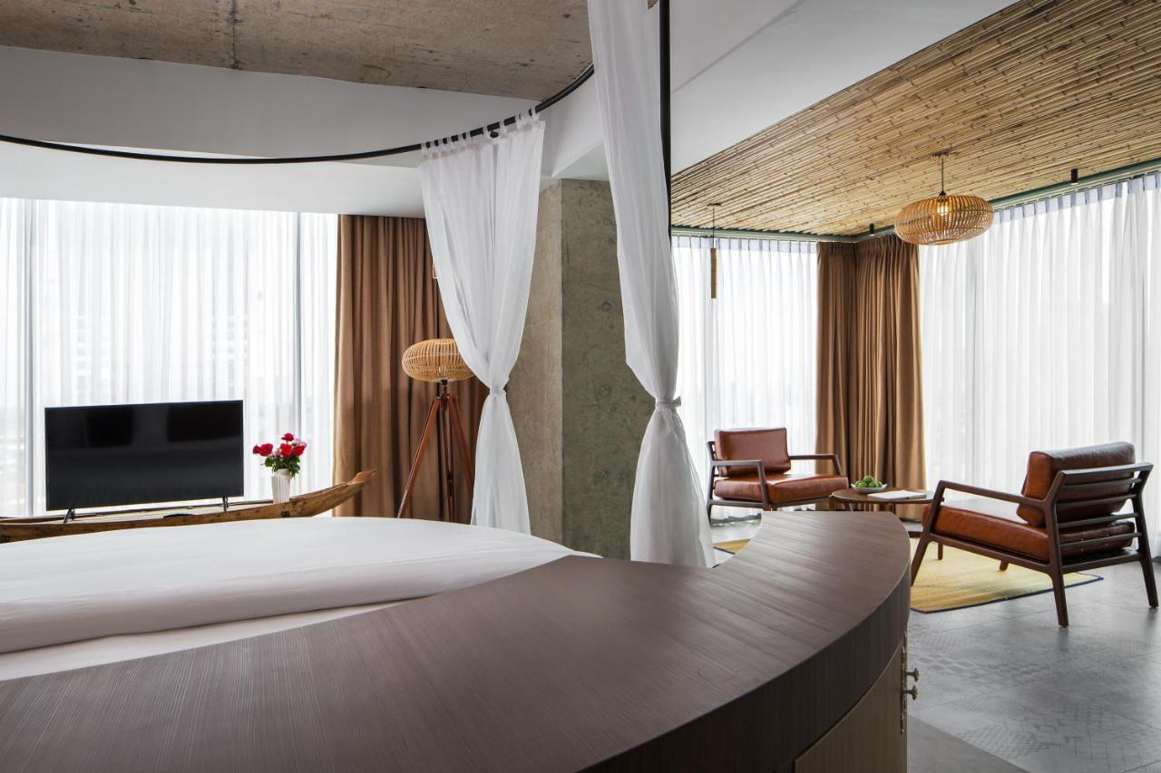 Cest La Vie Boutique Hotel Phnom Penh Ngoại thất bức ảnh